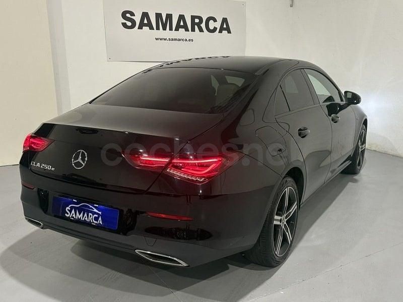 Usado Mercedes CLA250e 218 CV (160 kW) 2021 Negro Berlina