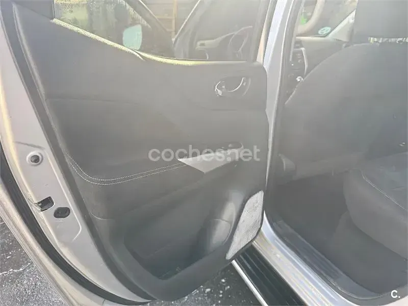 Occasion Nissan Navara 190 ch (139 kW) 2018 Gris Pick-up