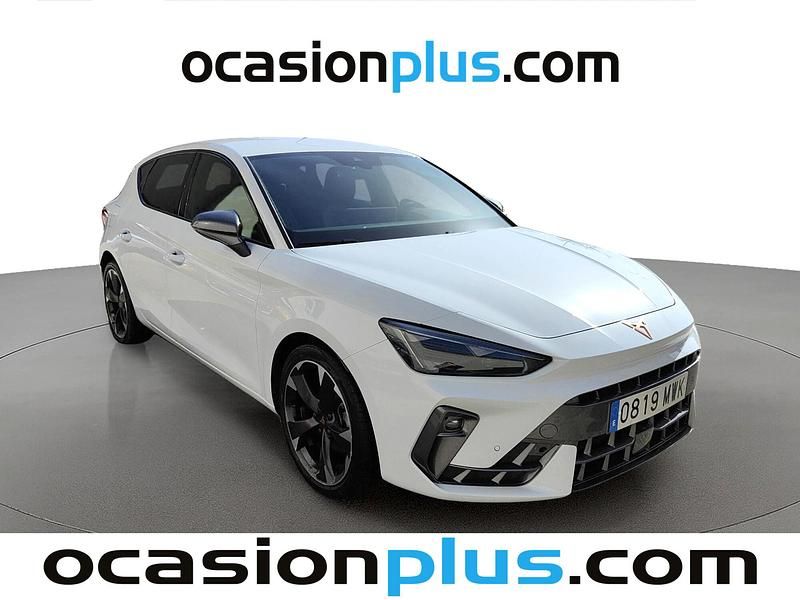 Usado Cupra Leon 150 CV (110 kW) 2024 Blanco Berlina