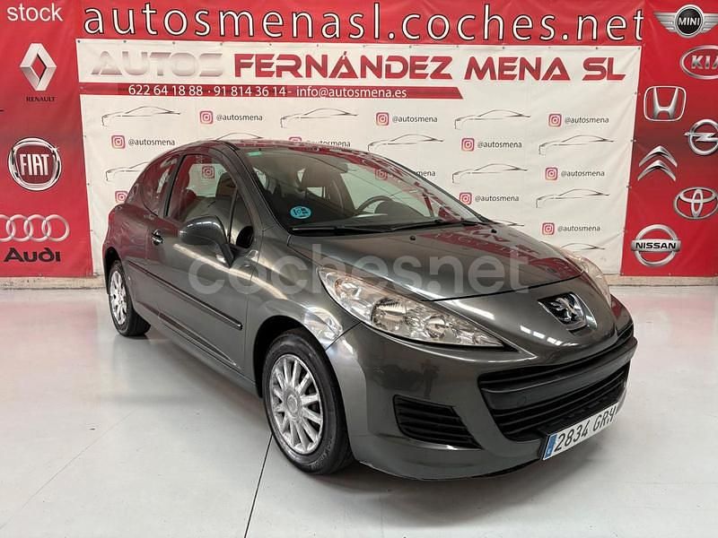 Gris / plata Usado 2009 Peugeot 207 Berlina | 4200 € (Precio justo) - Imagen 1/4