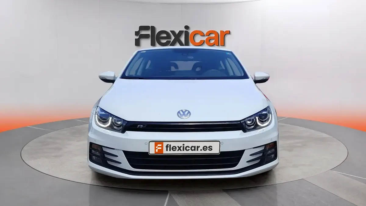 Usado VW Scirocco R-line 150 CV (110 kW) 2017 Blanco Coupe