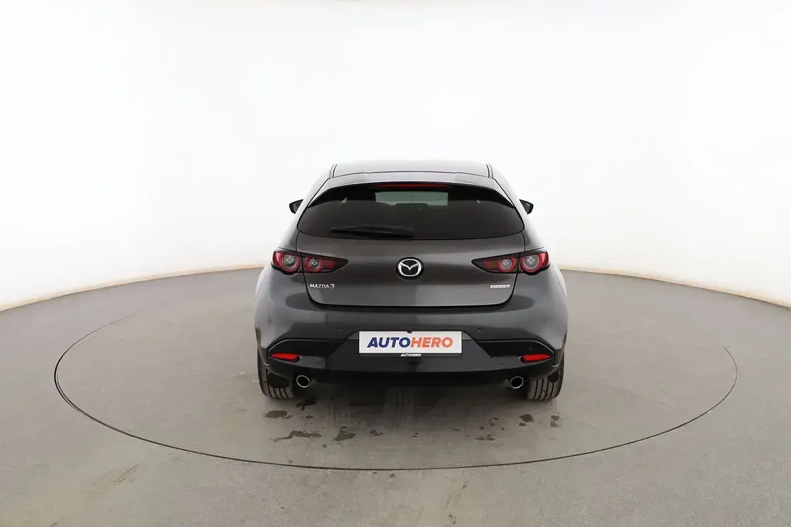Usado Mazda 3 122 HP (89 kW) 2019 Cinzento Sedan