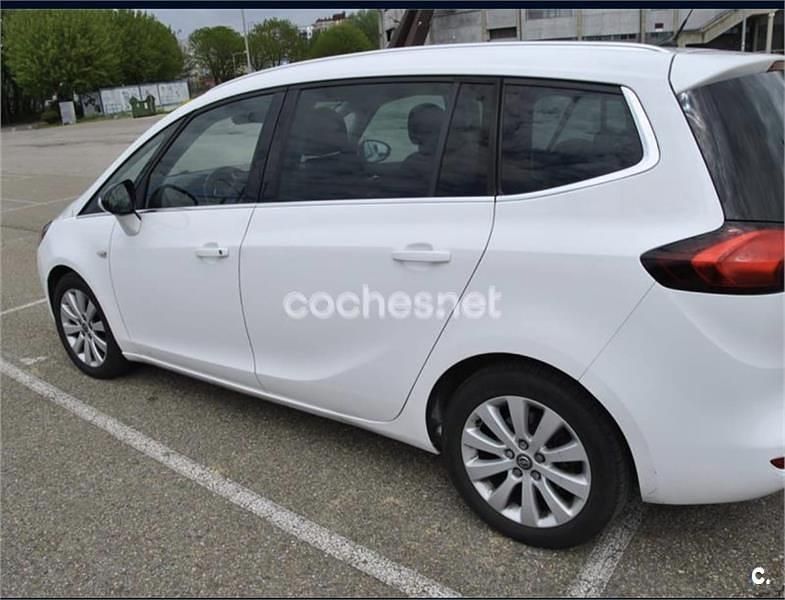 Blanco Usado 2014 Opel Zafira Tourer Selective Monovolumen | 9000 € (Buen precio) - Imagen 1/4