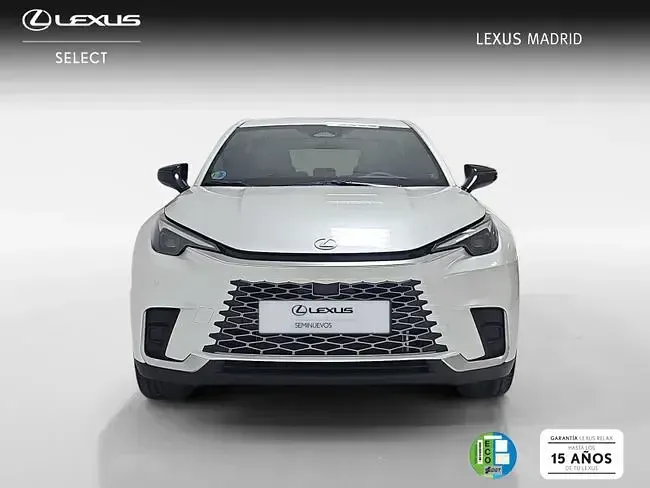 Usado Lexus LBX 136 CV (100 kW) 2026 Blanco SUV