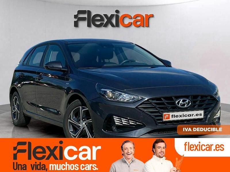 Gris Usado 2023 Hyundai i30 Utilitario | 17.790 € (Precio justo) - Imagen 1/4