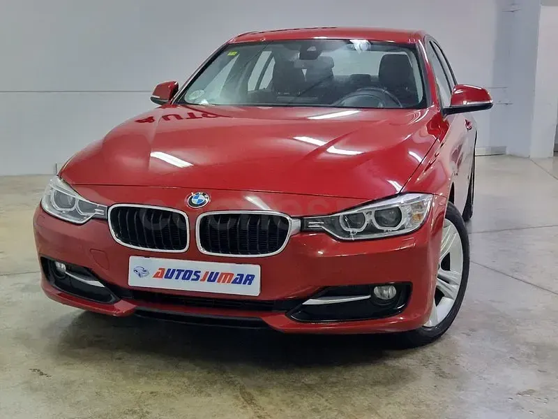 Usado BMW 320 Efficient Dynamics 163 CV (119 kW) 2013 Rojo Berlina