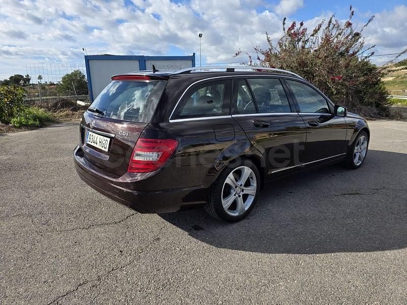 Usado Mercedes C200 Avantgarde 136 CV (100 kW) 2011 Marrón Familiar