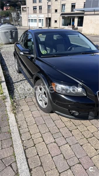 Negro Usado 2007 Volvo C30 Momentum Utilitario | 4500 € (Precio justo) - Imagen 1/2
