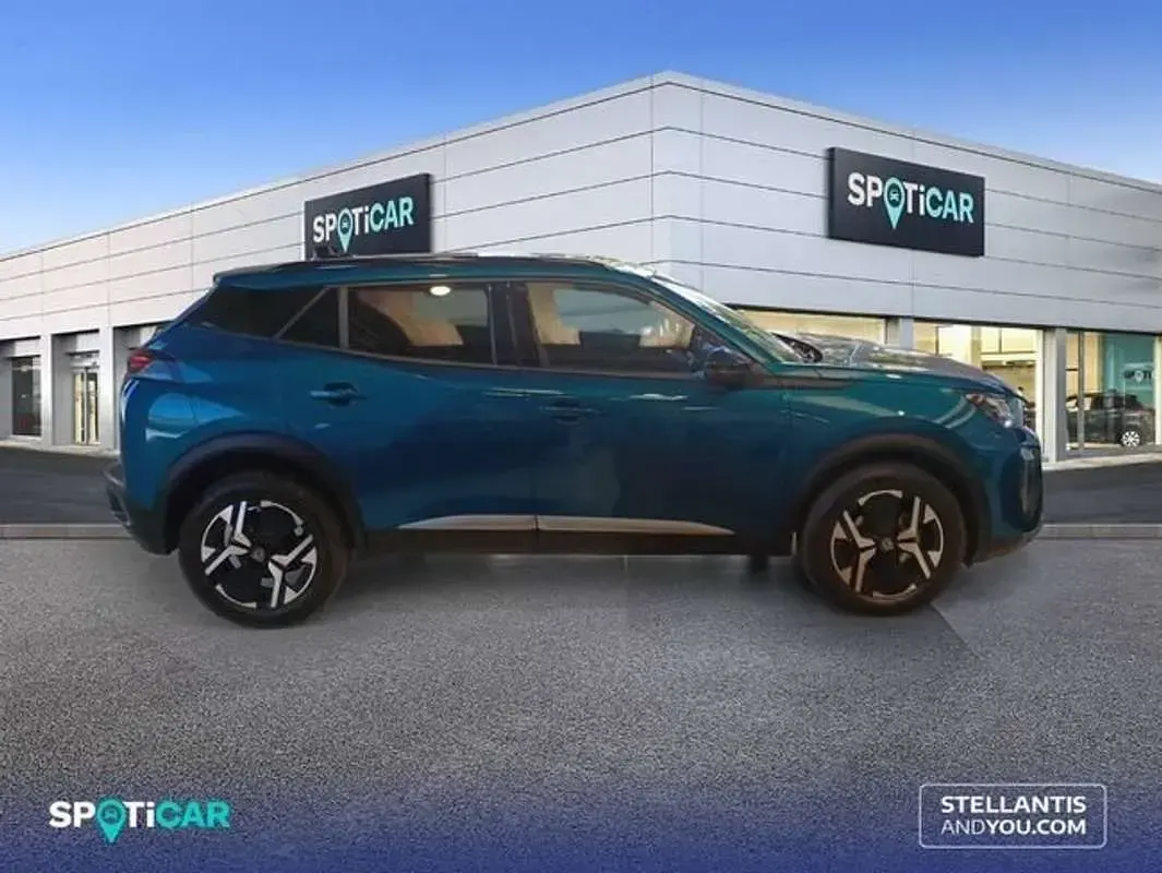 Usado Peugeot 2008 Allure 101 CV (74 kW) 2025 Azul SUV
