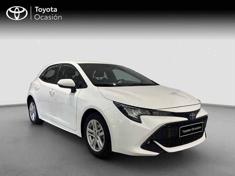 Usado Toyota Corolla Active 122 CV (89 kW) 2022 Blanco Berlina