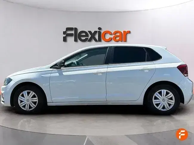 Usado VW Polo Advance 75 CV (55 kW) 2018 Blanco Utilitario