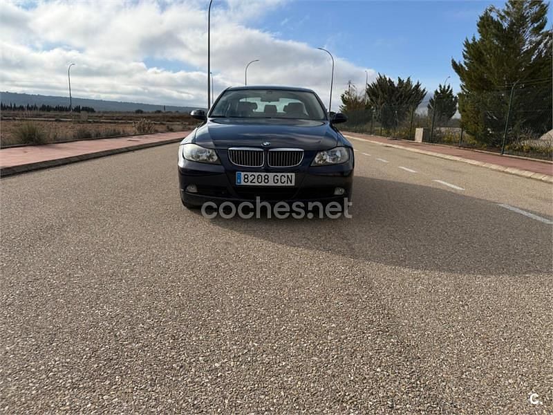 Usado BMW 325 218 CV (160 kW) 2008 Azul Berlina
