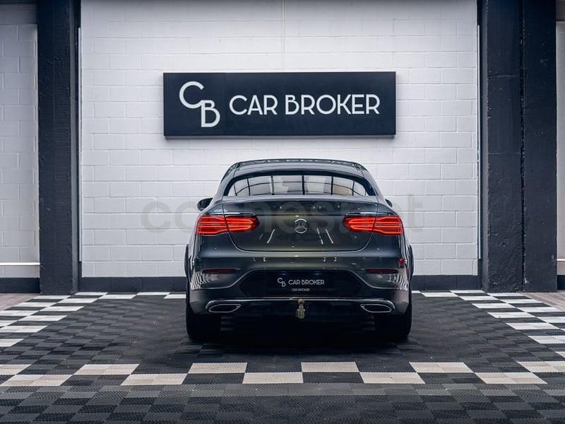 Usado Mercedes GLC250 204 CV (150 kW) 2017 Gris / plata Coupe