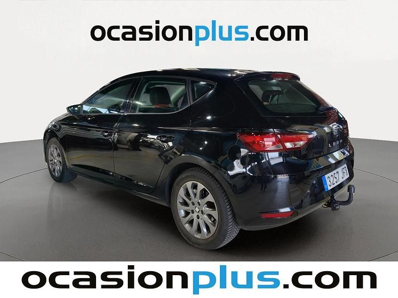 Usado Seat Leon I-Tech 110 CV (80 kW) 2015 Negro Utilitario