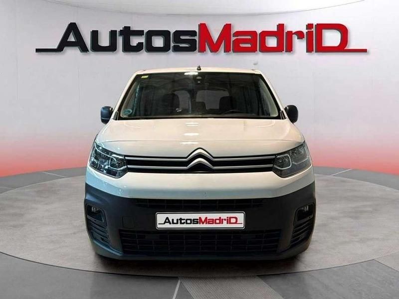 Usado Citroën Berlingo Live 103 CV (75 kW) 2021 Blanco Monovolumen