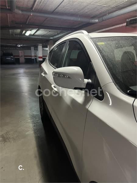 Blanco Usado 2014 Hyundai ix35 SUV | 9800 € (Buen precio) - Imagen 1/4