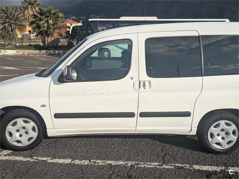 Usado Citroën Berlingo 110 CV (80 kW) 2009 Blanco Monovolumen