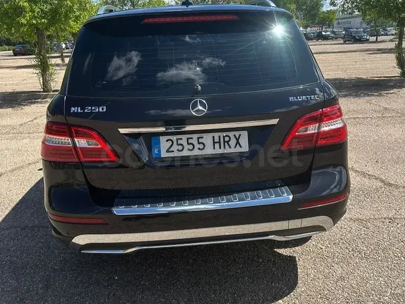 Usado Mercedes ML250 204 CV (150 kW) 2013 Gris / plata SUV
