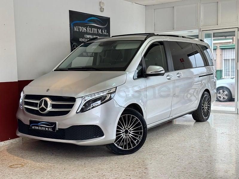 Gris / plata Usado 2020 Mercedes V300 Avantgarde Monovolumen | 44.499 € - Imagen 1/4