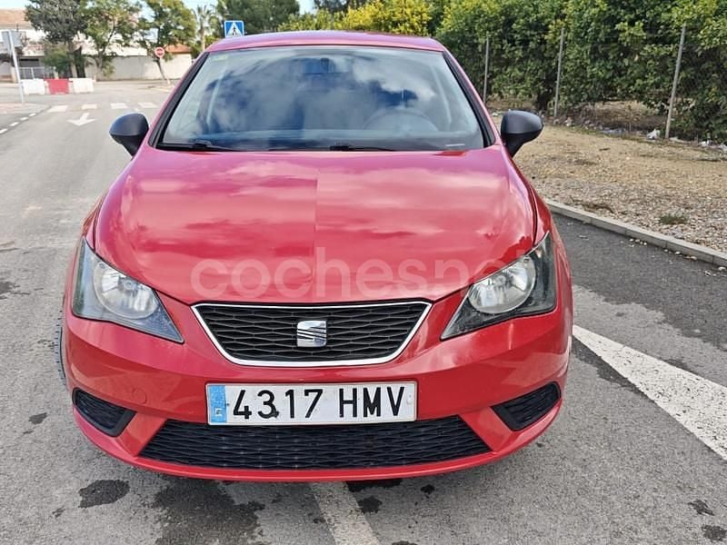 Usado Seat Ibiza Copa 75 CV (55 kW) 2012 Rojo Berlina