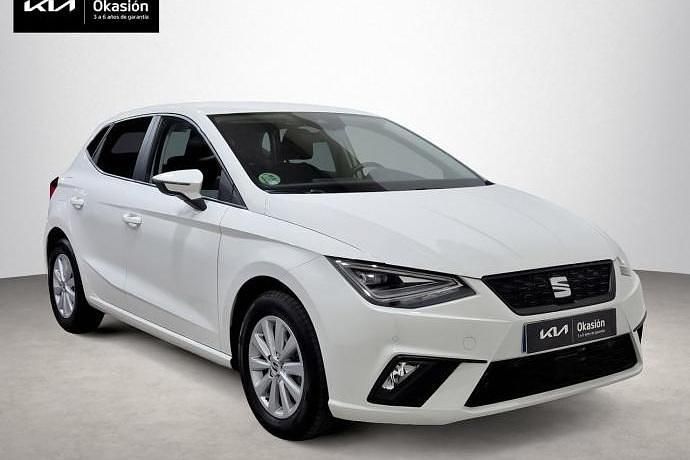 Usado Seat Ibiza Style Plus 115 CV (84 kW) 2021 Utilitario