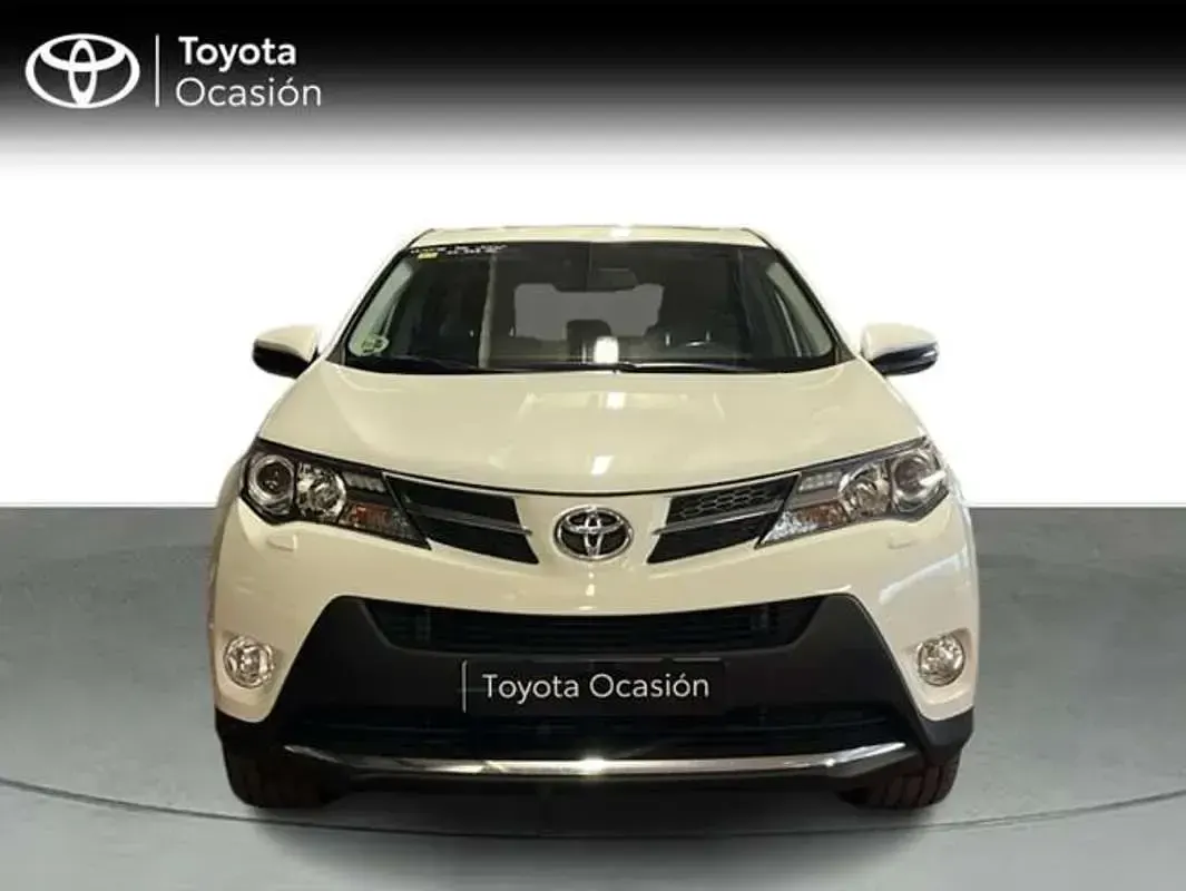 Usado Toyota RAV4 Advance 124 CV (91 kW) 2014 Blanco SUV