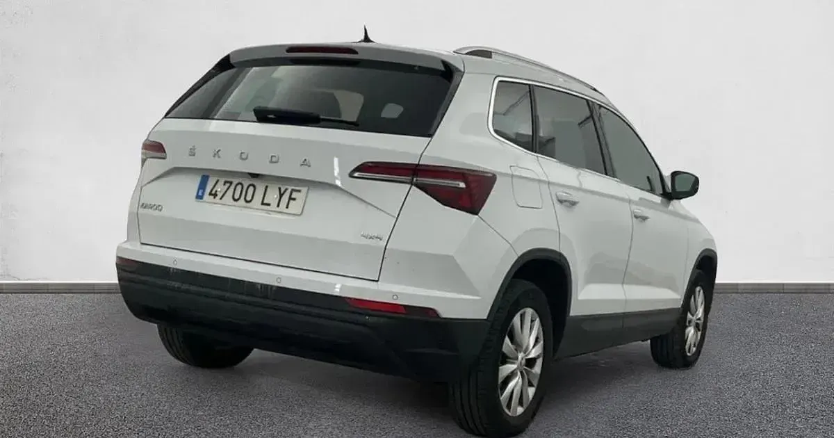 Usado Skoda Karoq Ambition 150 CV (110 kW) 2022 SUV