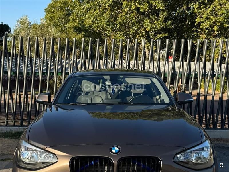 Usado BMW 116 Comfort Edition 136 CV (100 kW) 2014 Marrón Utilitario