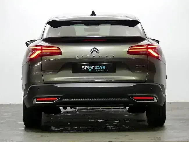 Usado Citroën C5 X Shine 225 CV (165 kW) 2022 Gris Familiar