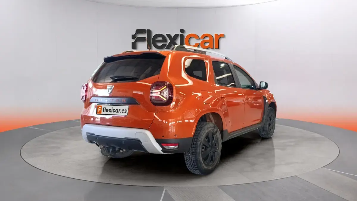 Usado Dacia Duster Essentiel 91 CV (66 kW) 2022 Naranja SUV