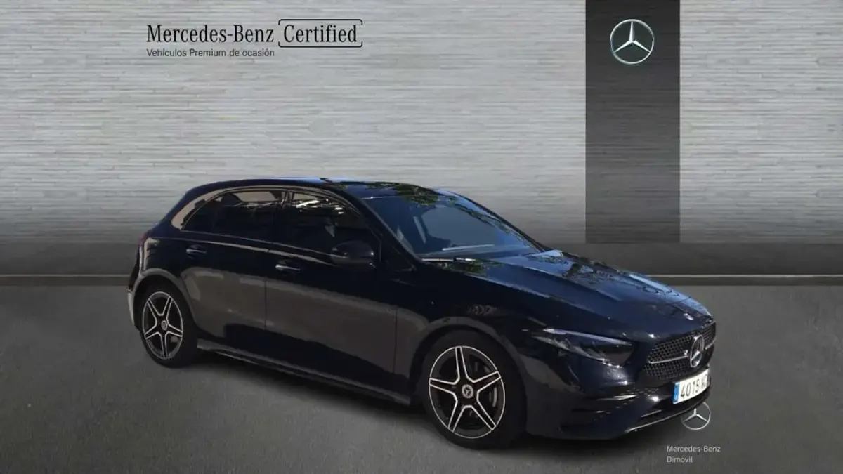 Usado Mercedes A200 150 CV (110 kW) 2025 Negro Utilitario