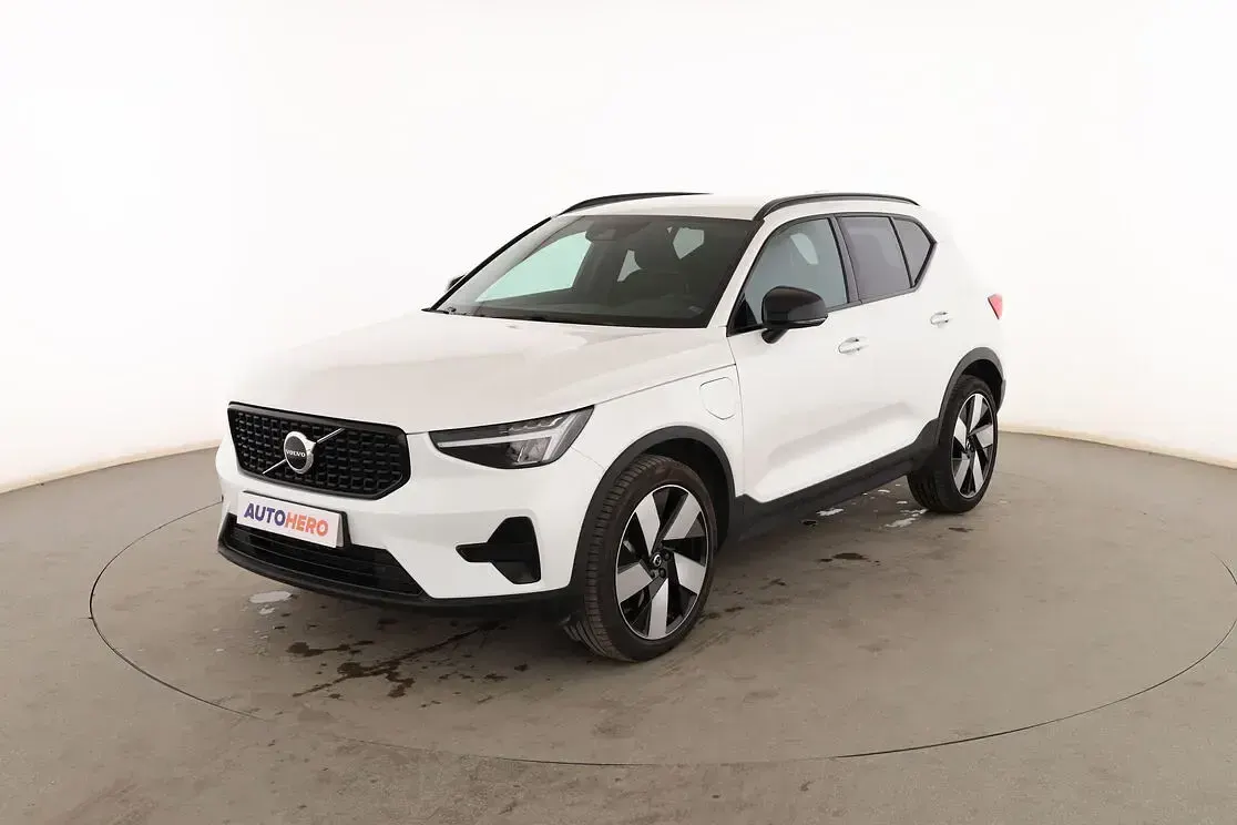Usado Volvo XC40 Plus 261 CV (191 kW) 2023 SUV