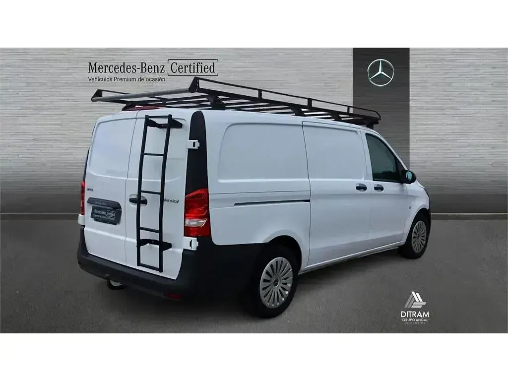 Usado Mercedes Vito 136 CV (100 kW) 2024 Blanco Van