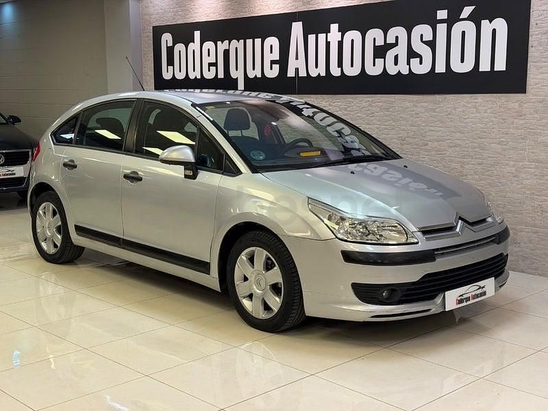 Usado Citroën C4 90 CV (66 kW) 2007 Gris / plata Berlina