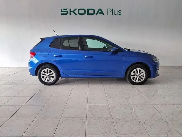 Nuevo Skoda Fabia Selection 95 CV (69 kW) 2025 Azul Utilitario