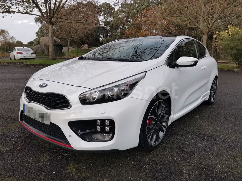 Blanco Usado 2015 Kia ProCeed Utilitario | 13.290 € (Precio justo) - Imagen 1/4
