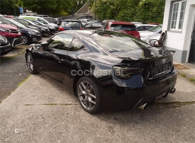 Negro Usado 2013 Toyota GT86 GT Coupe | 23.000 € - Imagen 1/2