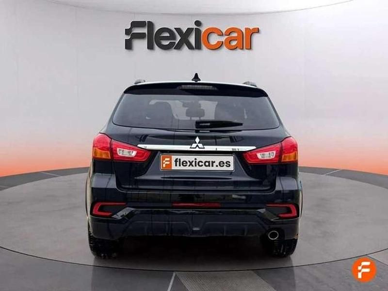Usado Mitsubishi ASX Motion 117 CV (86 kW) 2017 Negro SUV