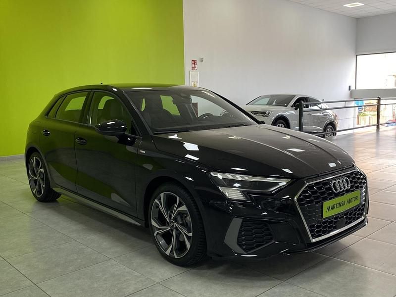 Usado Audi A3 Sportback e-tron S-Line 150 CV (110 kW) 2024 Negro Utilitario