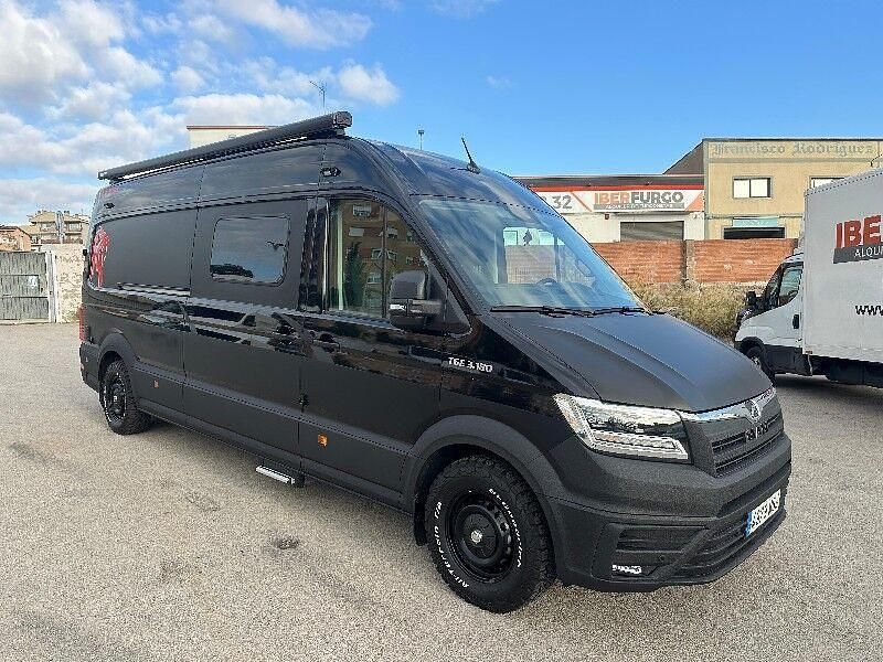 Negro Usado 2024 MAN TGE Van | 64.550 € - Imagen 1/4