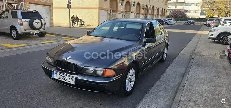 Usado BMW 520 150 CV (110 kW) 1999 Negro Berlina