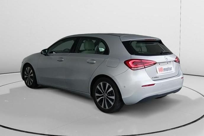Usado Mercedes A180 116 CV (85 kW) 2021