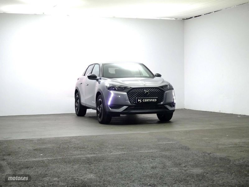 Usado DS Automobiles DS3 Performance Line Plus 130 CV (95 kW) 2022 Gris SUV