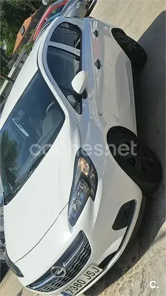 Usado Opel Corsa Business 75 CV (55 kW) 2016 Blanco Utilitario