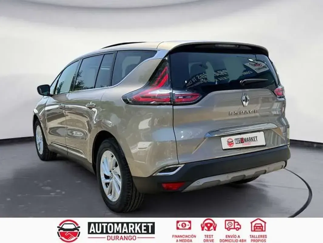 Usado Renault Espace Zen 160 CV (117 kW) 2016 Beige Monovolumen