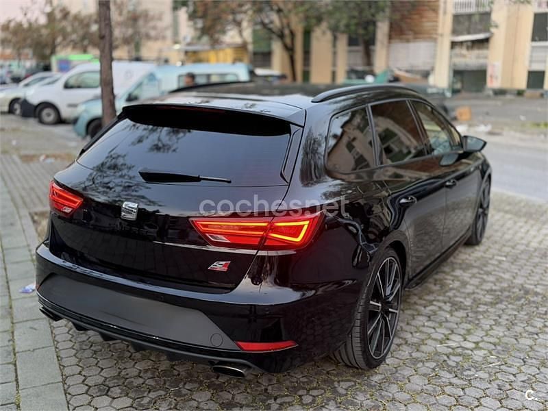 Usado Seat Leon ST CUPRA 300 CV (220 kW) 2017 Negro Familiar