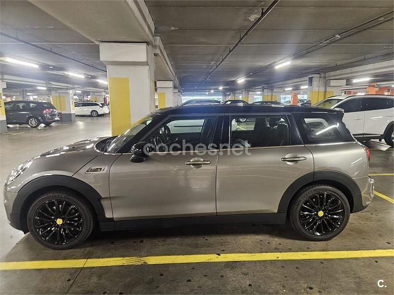 Gris / plata Usado 2018 Mini Cooper S Clubman Familiar | 17.000 € (Precio justo) - Imagen 1/4