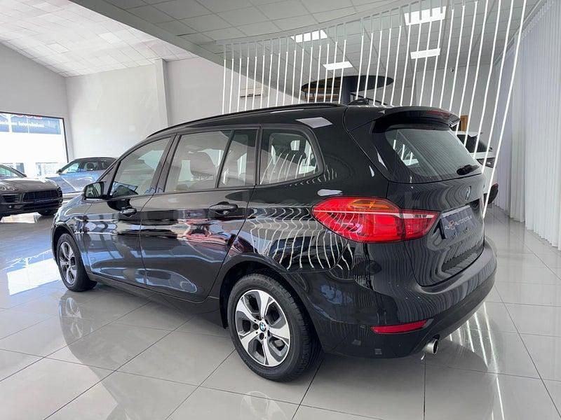 Usado BMW 218 Sport Line 150 CV (110 kW) 2017 Negro Monovolumen