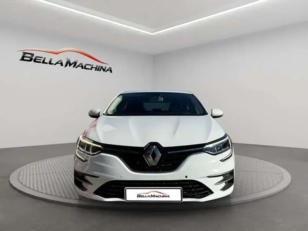 Usado Renault Mégane Business 116 CV (85 kW) 2023 Blanco Utilitario