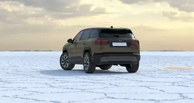 Nuevo Jeep Compass Altitude 156 kW (213 CV) 2025 Gris SUV